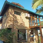 Casa Com Piscina A 150M Da Praia Do Lazaro