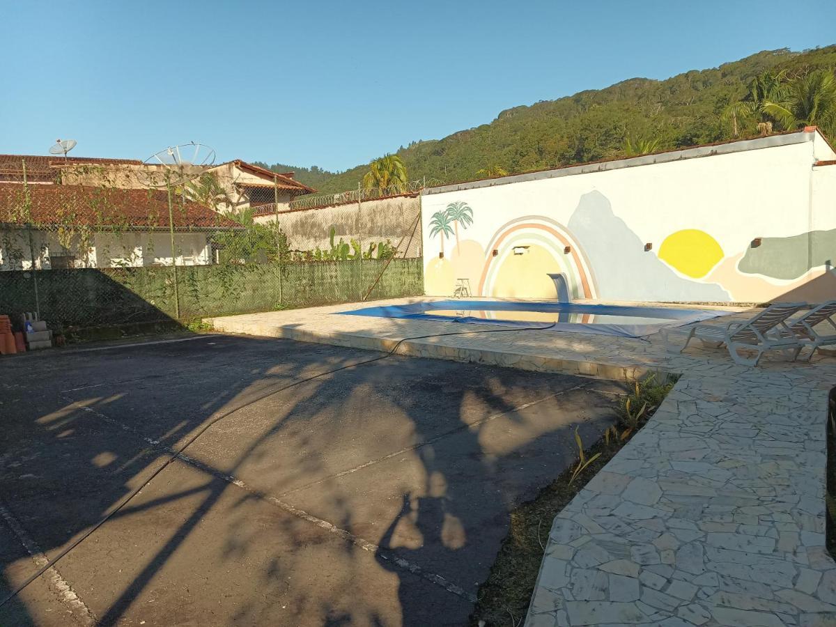 Casa Com Piscina A 150m Da Do Lazaro Casa de férias Ubatuba