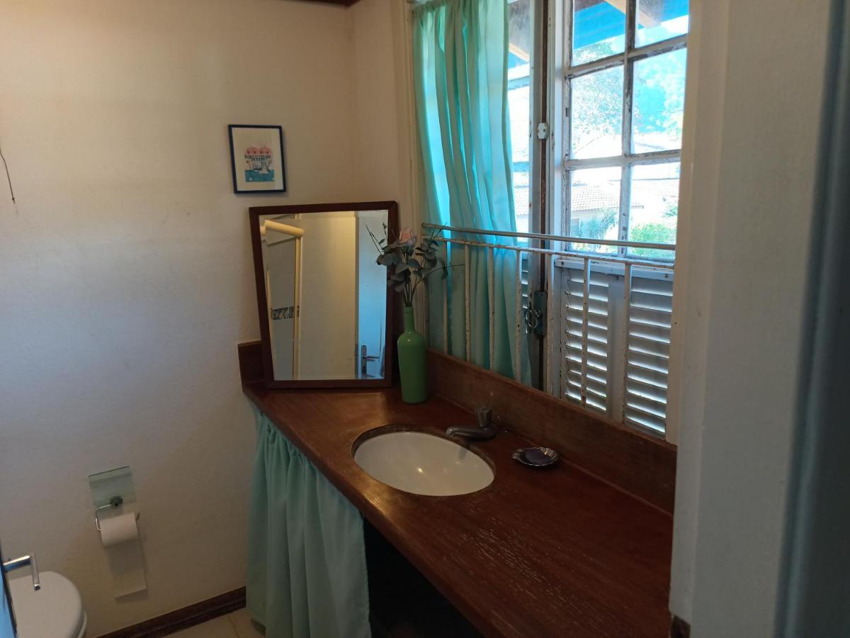 Casa Com Piscina A 150m Da Do Lazaro *