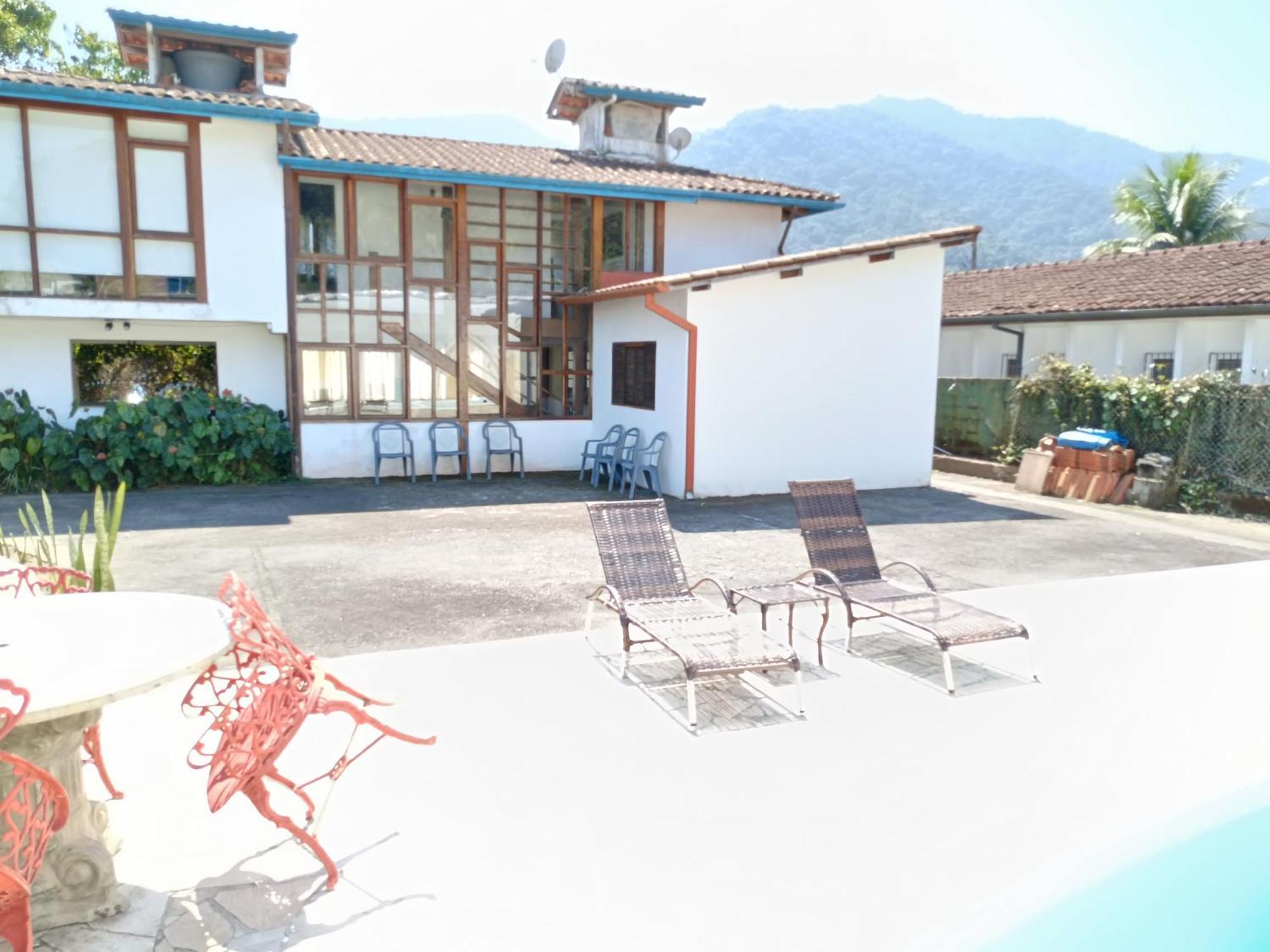 Casa de férias Casa Com Piscina A 150m Da Do Lazaro